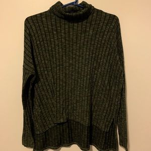 Turtle neck sweater